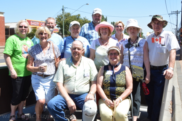 barrhead delegation and committee from drouin members in drouin by william kulich for the warragul citizen
